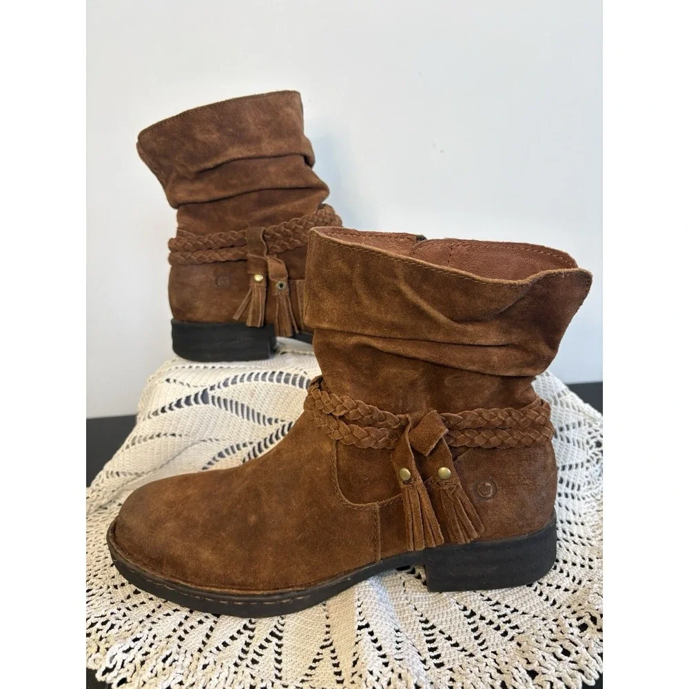 Size 9 BORN OUVEA Zip Boot Rust Brown Distress Suede Braided Tassle-pre Owned